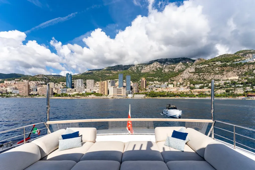 2022 Sanlorenzo SX88 Yacht For Sale in Rome IT-RM 2022 Sanlorenzo SX88 Yacht For Sale in Rome IT-RM