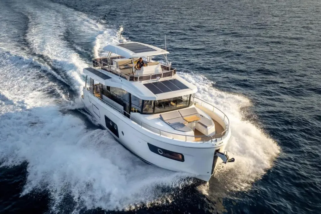  2026 Beneteau Swift Trawler 54 Yacht For Sale in Tivat 