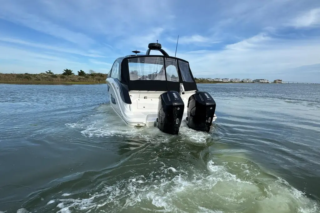 2026 Sea Ray Sundancer 370 Outboard Yacht For Sale in Somers Point NJ 2026 Sea Ray Sundancer 370 Outboard Yacht For Sale in Somers Point NJ