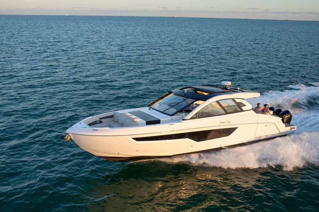 2026 Cruisers Yachts 50 GLS Yacht For Sale in Wisconsin Dells WI 2026 Cruisers Yachts 50 GLS Yacht For Sale in Wisconsin Dells WI