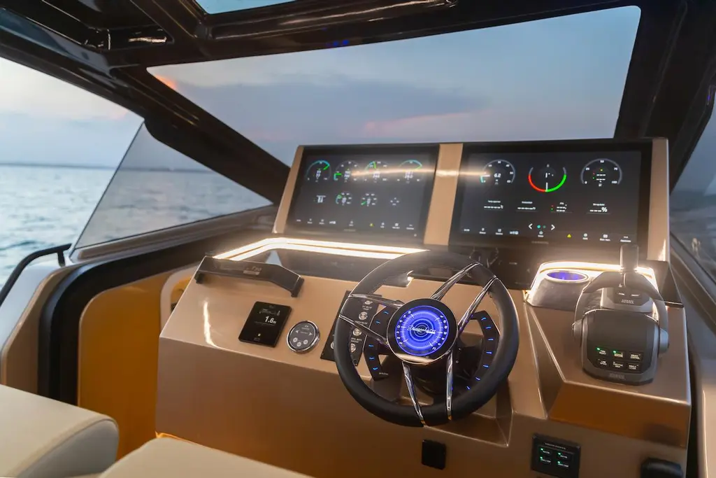 2025 Tesoro T50 Armani Casa Speciale Yacht For Sale in Murcia ES-MU 2025 Tesoro T50 Armani Casa Speciale Yacht For Sale in Murcia ES-MU