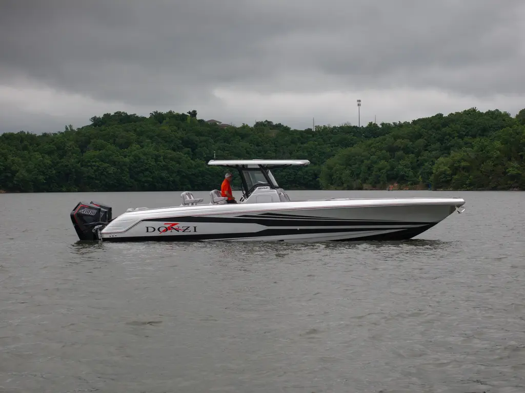 2025 Donzi 39 VRZ Yacht For Sale in Lake Ozark MO 2025 Donzi 39 VRZ Yacht For Sale in Lake Ozark MO