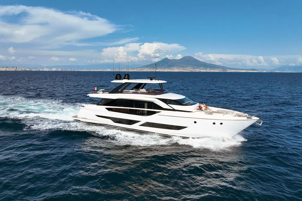 2025 Ferretti Yachts 860 Yacht For Sale in Dubai 2025 Ferretti Yachts 860 Yacht For Sale in Dubai