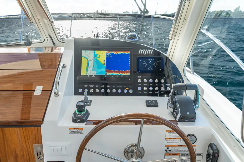 New Model 2027 MJM Yachts 38RS Yacht For Sale in South Dartmouth MA New Model 2027 MJM Yachts 38RS Yacht For Sale in South Dartmouth MA
