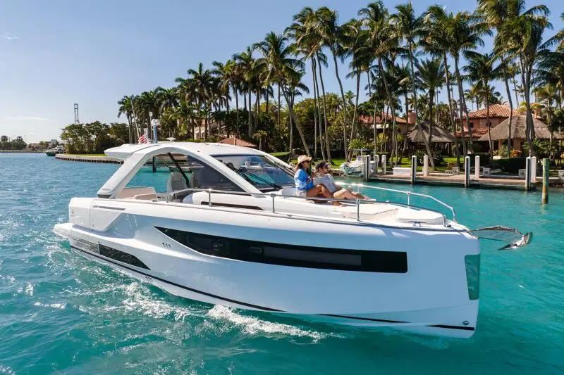 2025 Jeanneau DB/37 OB Yacht For Sale in Dubai 2025 Jeanneau DB/37 OB Yacht For Sale in Dubai