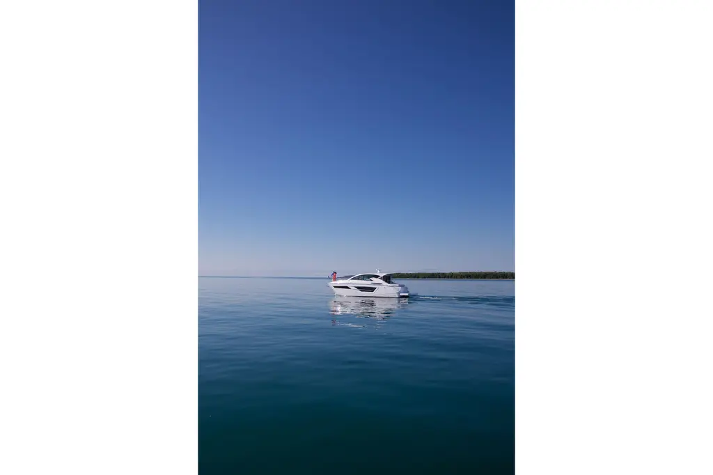  2026 Cruisers Yachts 46 Cantius Yacht For Sale in Wisconsin Dells WI