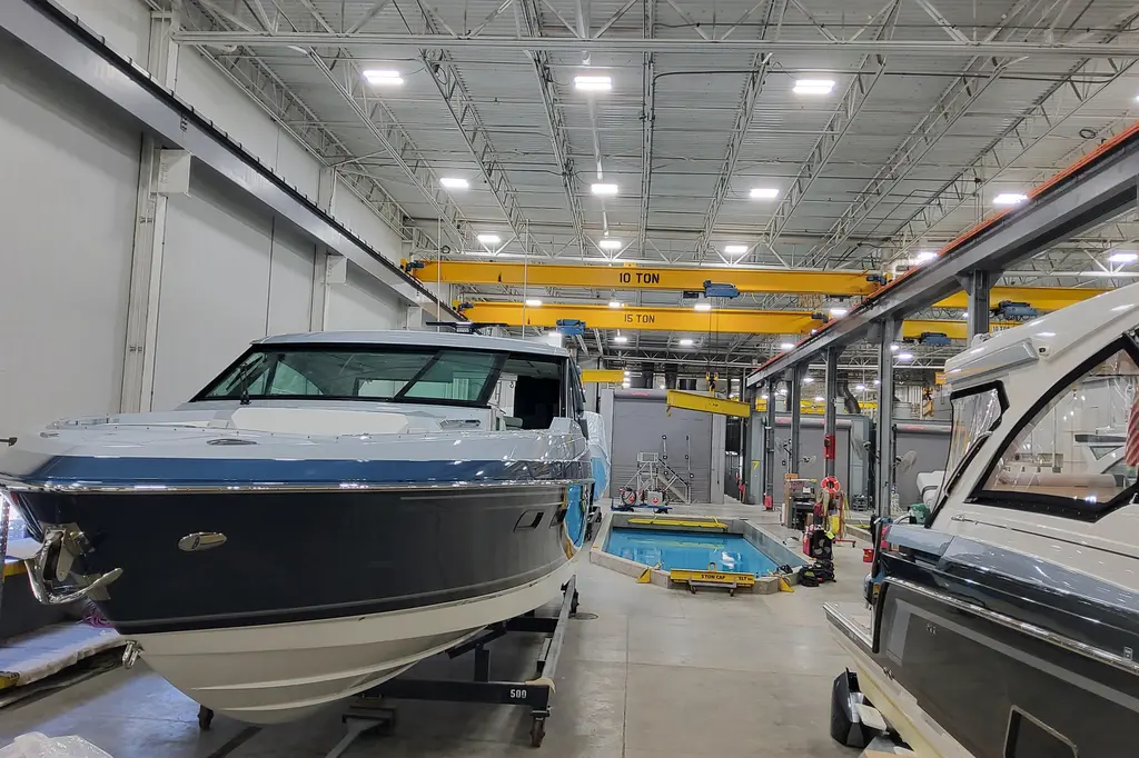 2026 Formula 500 Super Sport Crossover Yacht For Sale in Decatur IN 2026 Formula 500 Super Sport Crossover Yacht For Sale in Decatur IN