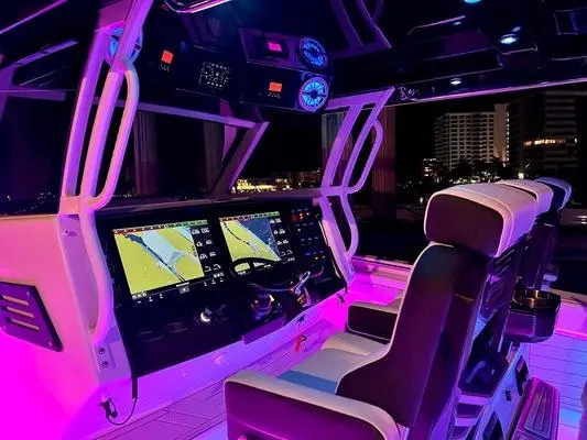 2024 Blackfin 400 CC Yacht For Sale in Palm Harbor FL 2024 Blackfin 400 CC Yacht For Sale in Palm Harbor FL