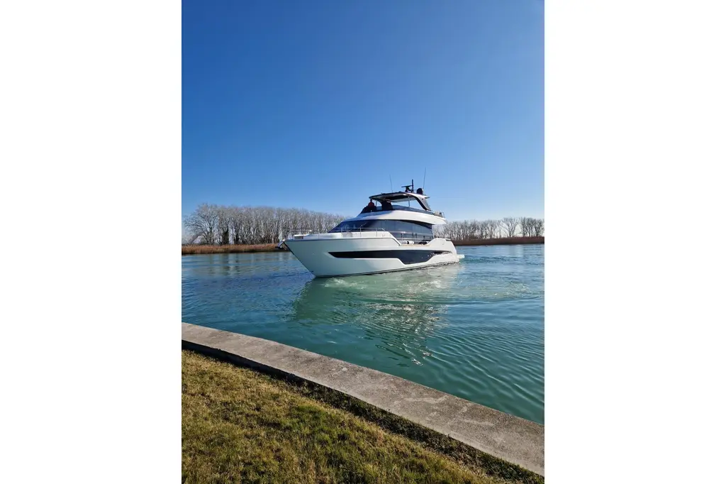  2026 Cranchi Sessantasette 67 Yacht For Sale in San Giorgio di Nogaro IT-UD
