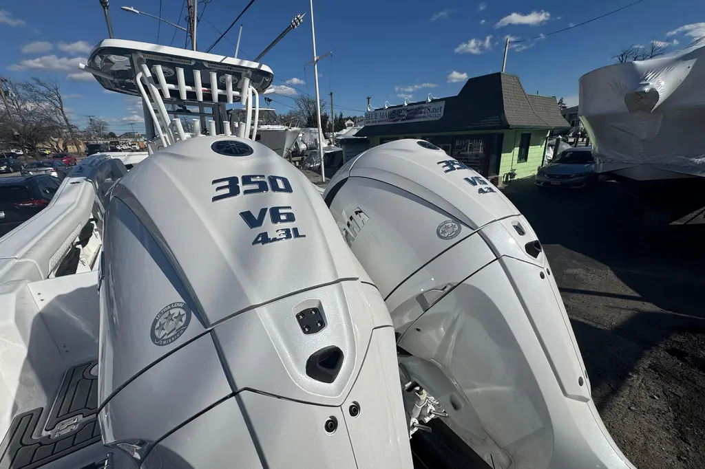 2026 Tidewater 320 CC Adventure Yacht For Sale in Seaford NY 2026 Tidewater 320 CC Adventure Yacht For Sale in Seaford NY
