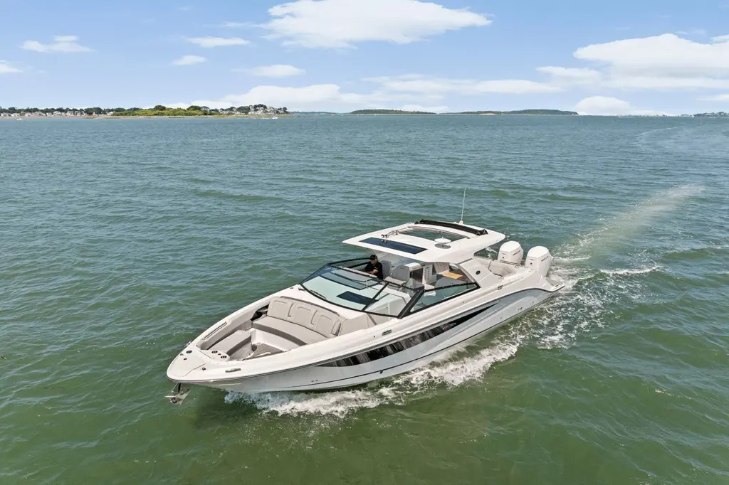 2025 Sea Ray SLX 400 Outboard Yacht For Sale in Quincy MA 2025 Sea Ray SLX 400 Outboard Yacht For Sale in Quincy MA