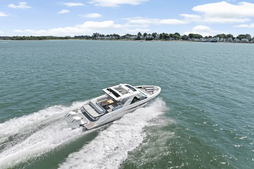 2025 Sea Ray SLX 400 Outboard Yacht For Sale in Quincy MA 2025 Sea Ray SLX 400 Outboard Yacht For Sale in Quincy MA