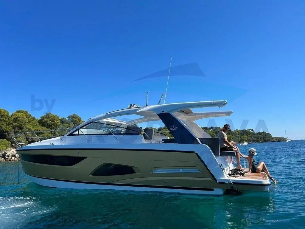 2026 Sealine S390 Yacht For Sale in Empuriabrava ES-GI 2026 Sealine S390 Yacht For Sale in Empuriabrava ES-GI