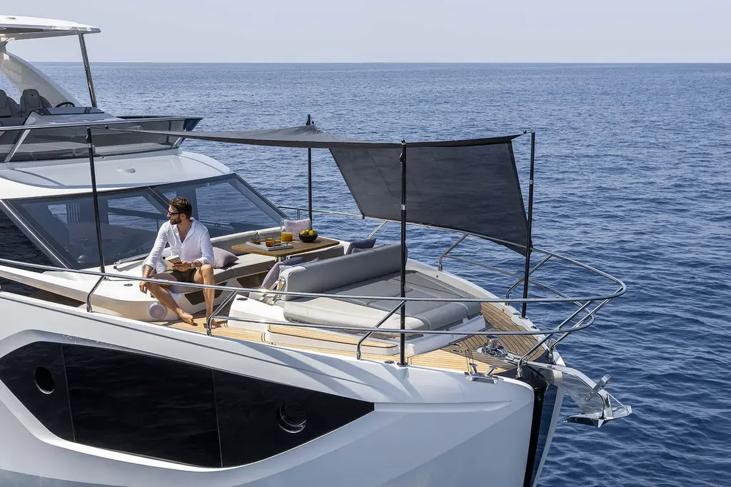 2025 Absolute Yachts 52 Fly Yacht For Sale in Singapore 2025 Absolute Yachts 52 Fly Yacht For Sale in Singapore