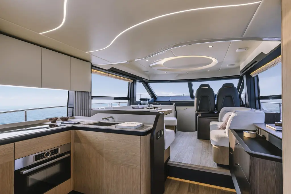 2025 Absolute Yachts 52 Fly Yacht For Sale in Singapore 2025 Absolute Yachts 52 Fly Yacht For Sale in Singapore
