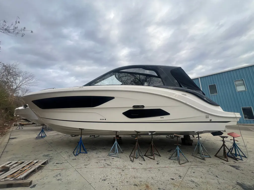 2026 Sea Ray Sundancer 370 Yacht For Sale in Lake Ozark MO 2026 Sea Ray Sundancer 370 Yacht For Sale in Lake Ozark MO