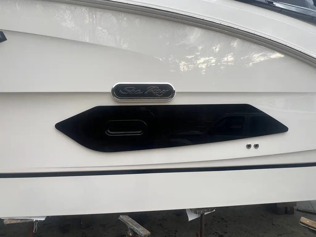 2026 Sea Ray Sundancer 370 Yacht For Sale in Lake Ozark MO 2026 Sea Ray Sundancer 370 Yacht For Sale in Lake Ozark MO