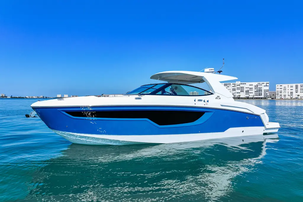 2026 cruisers yachts 38 gls ob st petersburg florida for sale