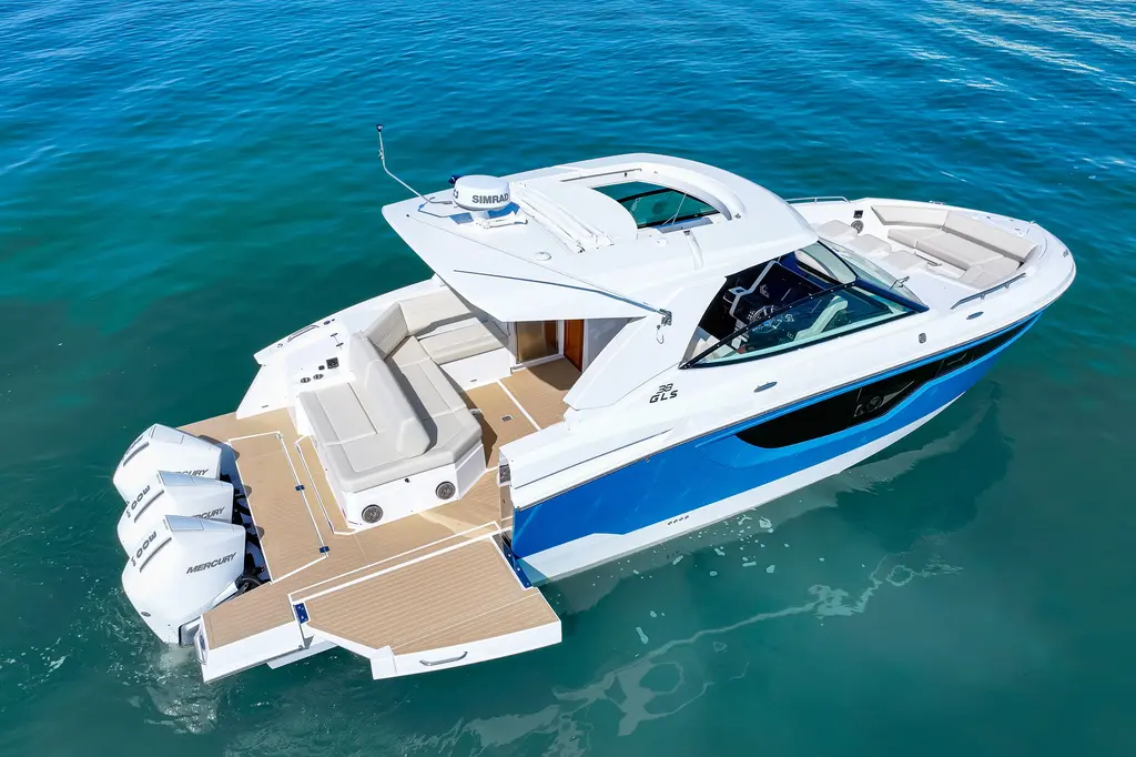 2026 Cruisers Yachts 38 GLS OB Yacht For Sale in St Petersburg FL 2026 Cruisers Yachts 38 GLS OB Yacht For Sale in St Petersburg FL