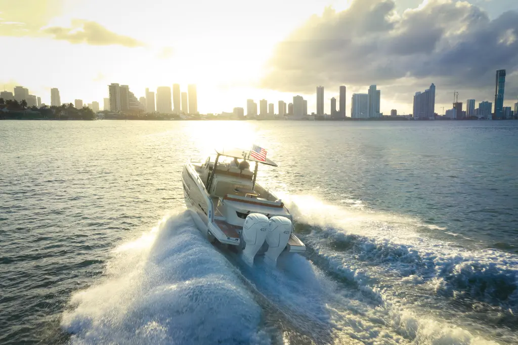 2026 Invictus GT 370S Yacht For Sale in Bucharest 2026 Invictus GT 370S Yacht For Sale in Bucharest