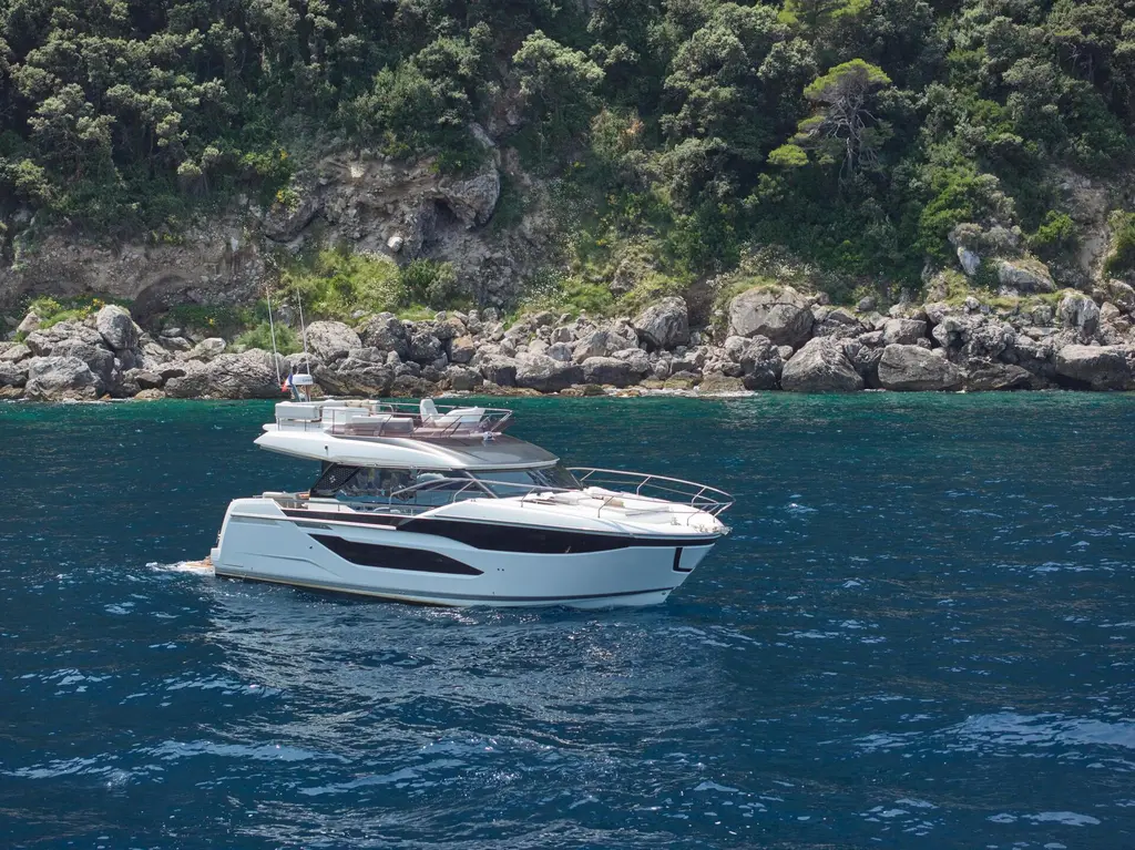 2026 Prestige F4.9 Yacht For Sale in Gdynia 2026 Prestige F4.9 Yacht For Sale in Gdynia