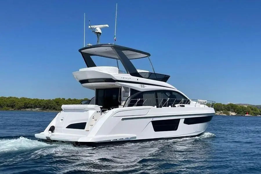 2026 Azimut Fly 53 Yacht For Sale in Malé 2026 Azimut Fly 53 Yacht For Sale in Malé