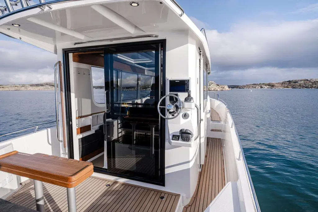  2026 Nimbus Commuter 11 (C11) X-Edition Yacht For Sale in Colchester E15