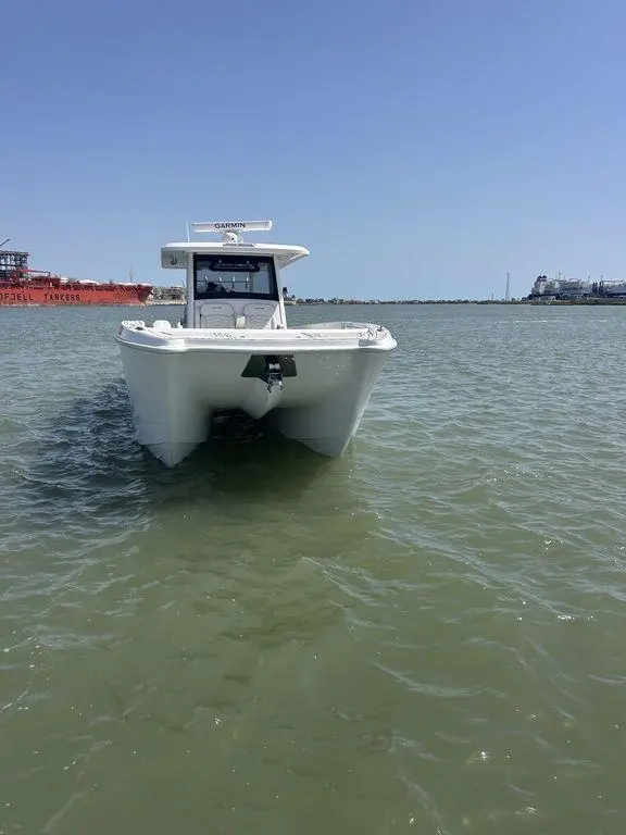 2024 Twin Vee 400 GFX CC Yacht For Sale in Freeport TX 2024 Twin Vee 400 GFX CC Yacht For Sale in Freeport TX