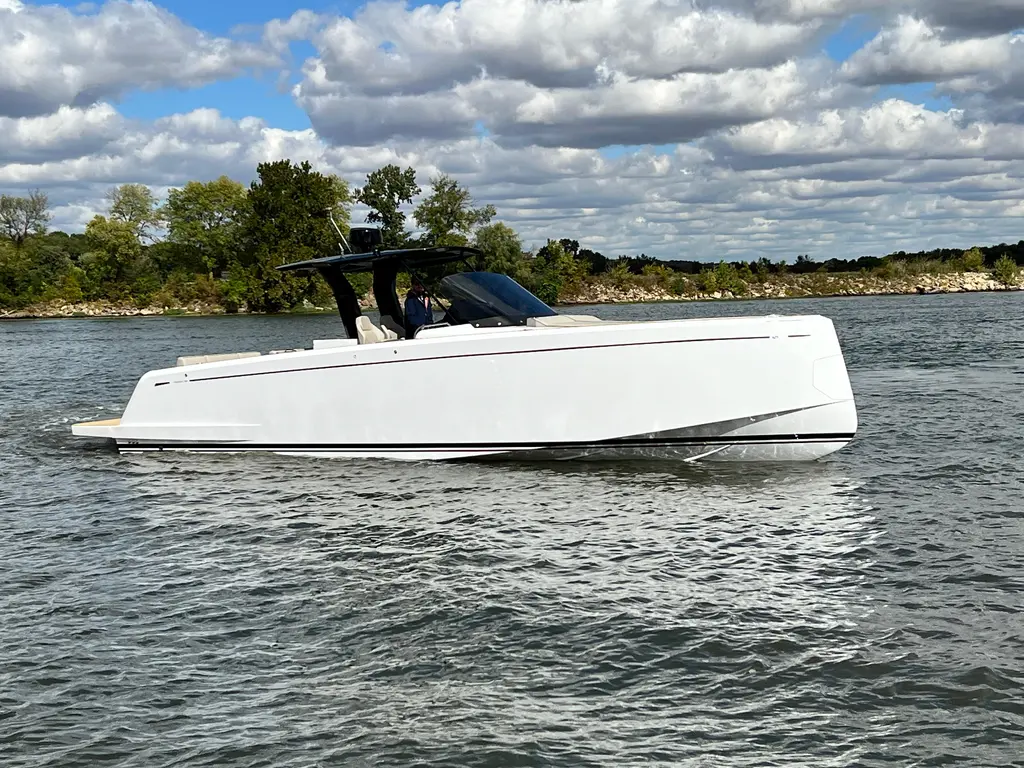 2025 Pardo Yachts 38 Yacht For Sale in Muskegon MI 2025 Pardo Yachts 38 Yacht For Sale in Muskegon MI