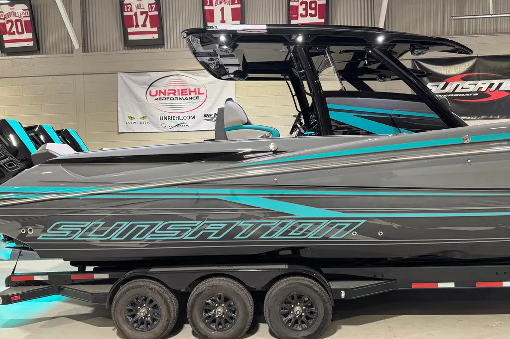 2026 Sunsation 34 CCX Yacht For Sale in Chesterfield Twp MI 2026 Sunsation 34 CCX Yacht For Sale in Chesterfield Twp MI