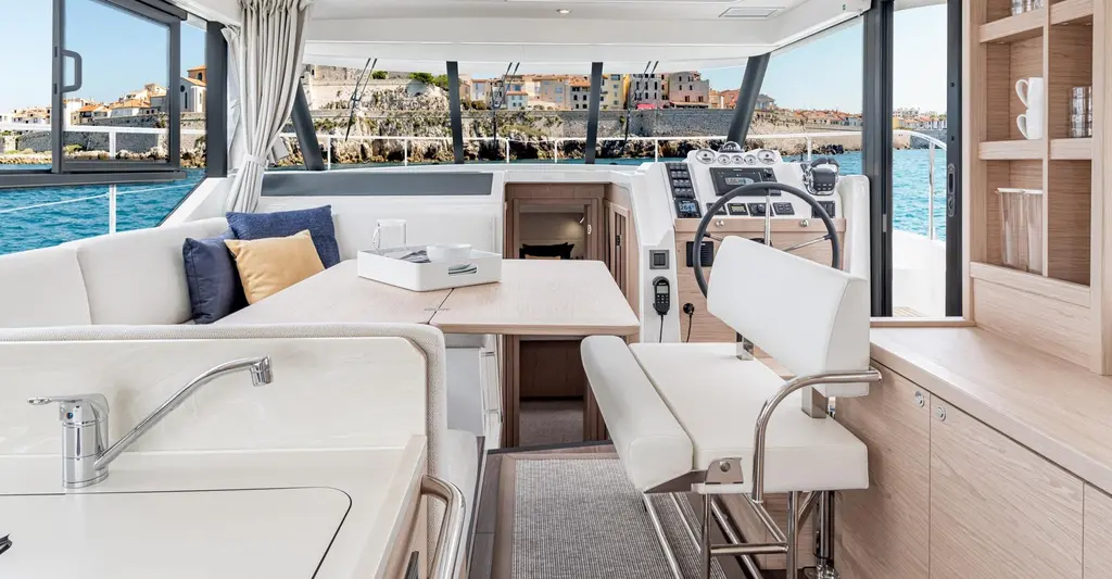  2027 Beneteau Swift Trawler 41 Fly Yacht For Sale in South Dartmouth MA
