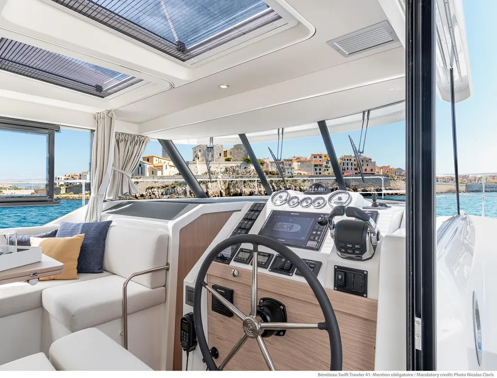  2027 Beneteau Swift Trawler 41 Fly Yacht For Sale in South Dartmouth MA