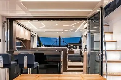 2025 Sunseeker Manhattan 55 Yacht For Sale in Dubai 2025 Sunseeker Manhattan 55 Yacht For Sale in Dubai