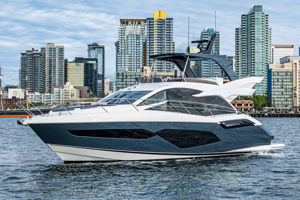 2025 Sunseeker Manhattan 55 Yacht For Sale in Dubai 2025 Sunseeker Manhattan 55 Yacht For Sale in Dubai