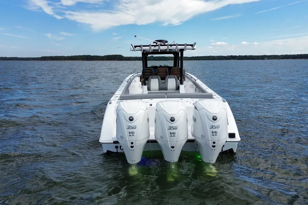 2026 Everglades 375 Center Console Yacht For Sale in Chester MD 2026 Everglades 375 Center Console Yacht For Sale in Chester MD