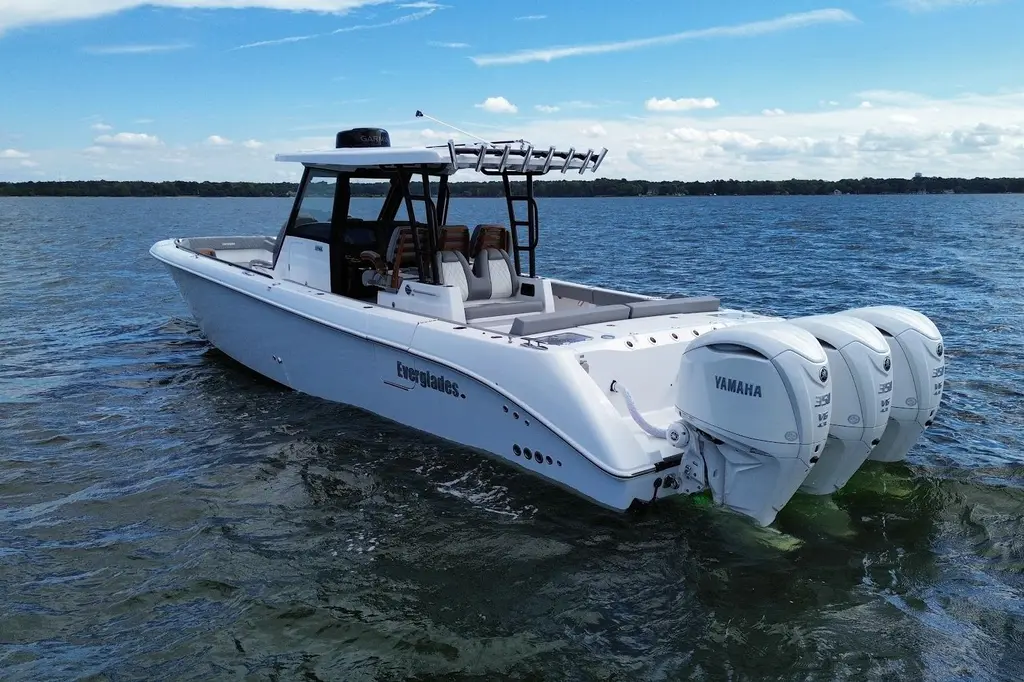 2026 Everglades 375 Center Console Yacht For Sale in Chester MD 2026 Everglades 375 Center Console Yacht For Sale in Chester MD