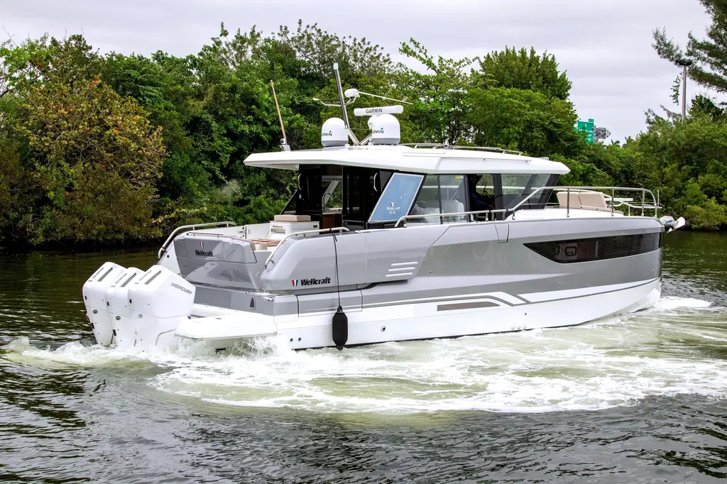 2026 Wellcraft 44 Explorer Yacht For Sale in Holiday FL 2026 Wellcraft 44 Explorer Yacht For Sale in Holiday FL