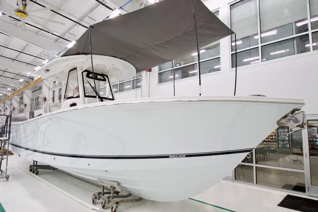 31-406 2026 Regulator 31 Yacht For Sale in Stuart FL 31-406 2026 Regulator 31 Yacht For Sale in Stuart FL