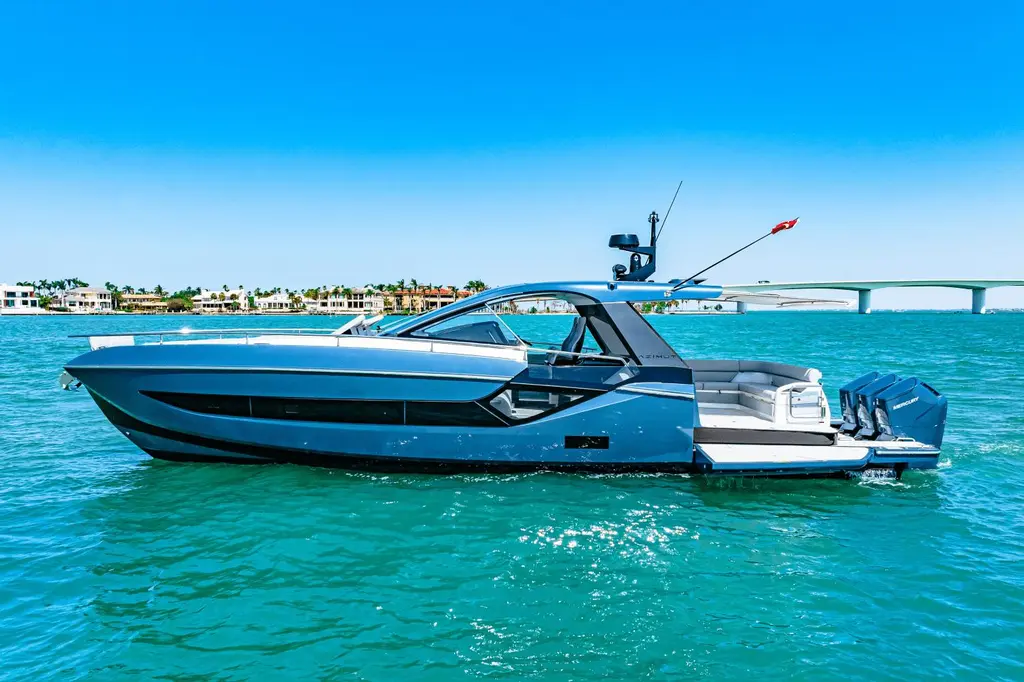2025 Azimut Verve 48 Yacht For Sale in Sarasota FL 2025 Azimut Verve 48 Yacht For Sale in Sarasota FL