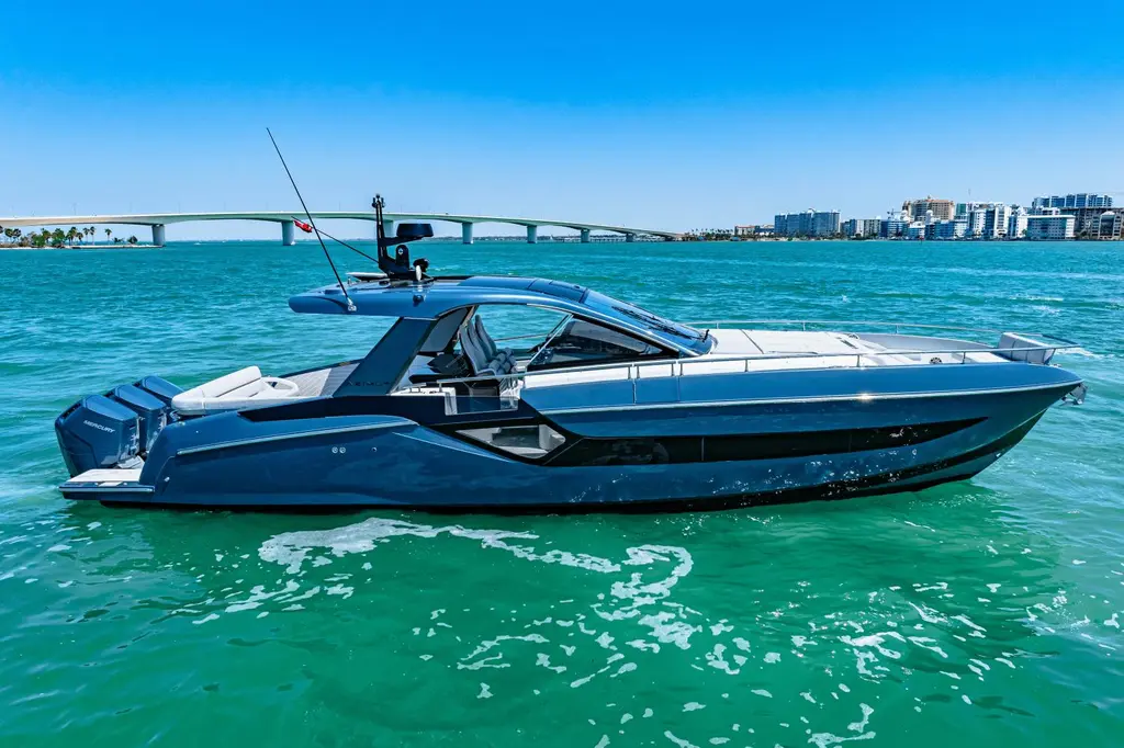 2025 Azimut Verve 48 Yacht For Sale in Sarasota FL 2025 Azimut Verve 48 Yacht For Sale in Sarasota FL