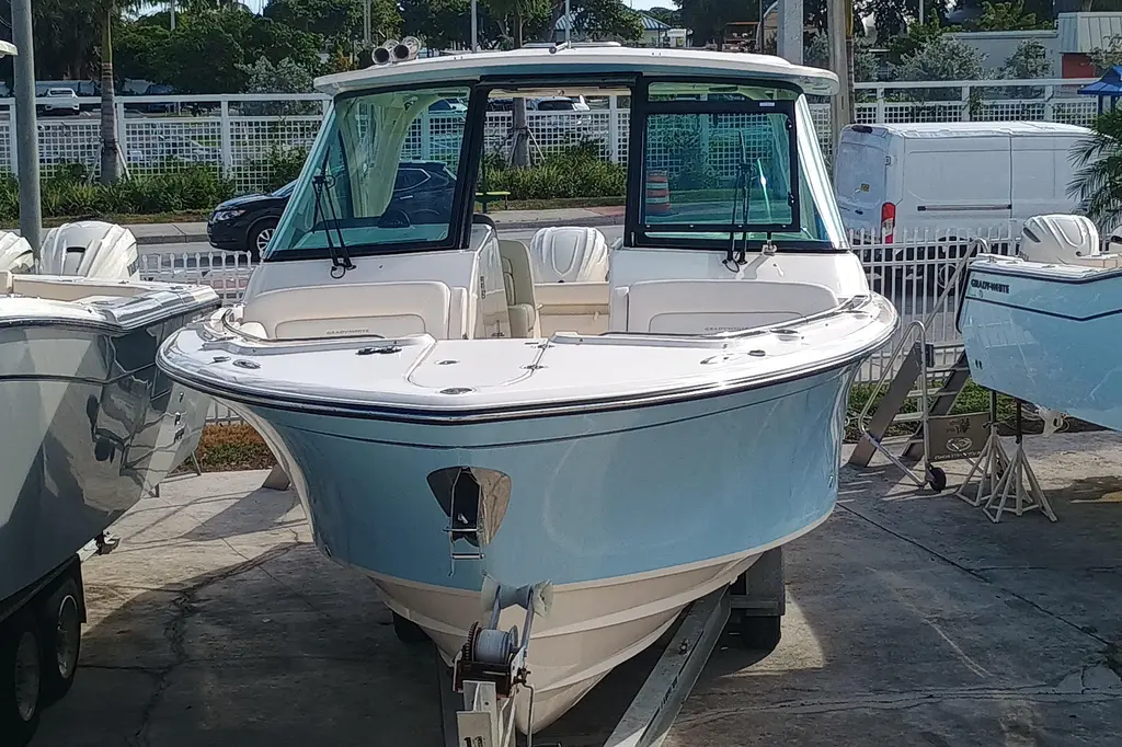 325-623 2026 Grady-White Freedom 325 Yacht For Sale in Riviera Beach FL