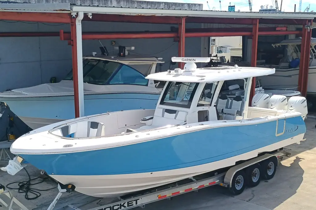 360-105 2026 Robalo R360 Center Console Yacht For Sale in Riviera Beach FL 360-105 2026 Robalo R360 Center Console Yacht For Sale in Riviera Beach FL