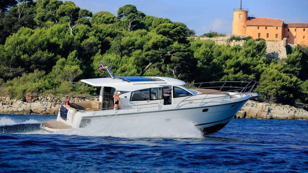 Availble to Order 2026 Nimbus 405 Coupe Yacht For Sale in Inverkip S17 Availble to Order 2026 Nimbus 405 Coupe Yacht For Sale in Inverkip S17