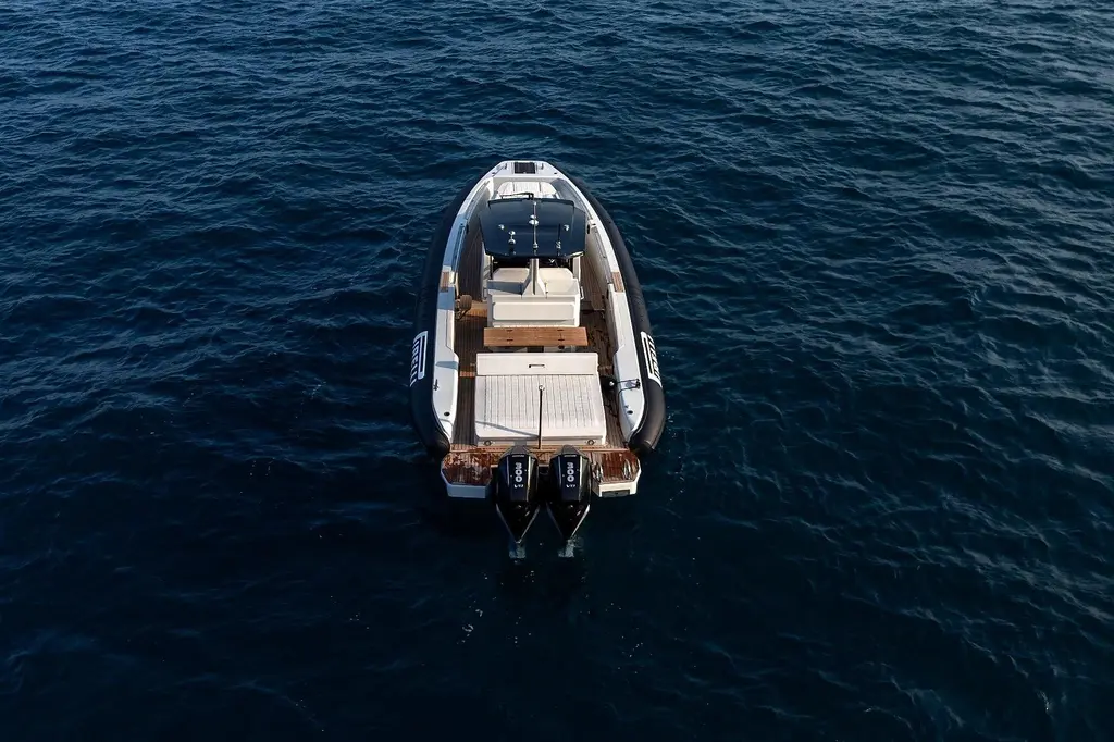 Pirelli 35 New in stock 2026 Pirelli 35 Yacht For Sale in Barcelona ES-B Pirelli 35 New in stock 2026 Pirelli 35 Yacht For Sale in Barcelona ES-B