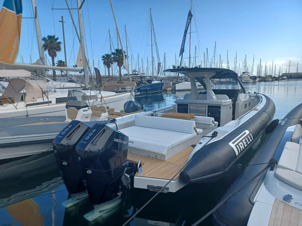Pirelli 42 Megatender 2026 Pirelli 42 Yacht For Sale in Barcelona ES-B Pirelli 42 Megatender 2026 Pirelli 42 Yacht For Sale in Barcelona ES-B