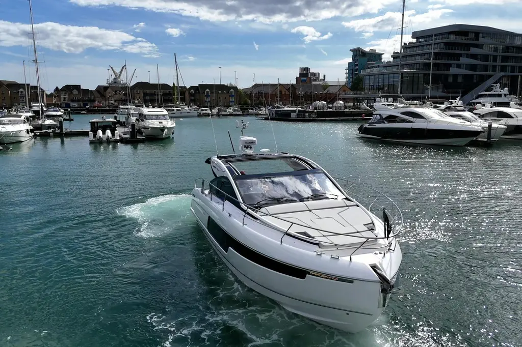 MBY Motor Boat of the Year 2025 2025 Fairline Targa 40 Yacht For Sale in Southampton E19