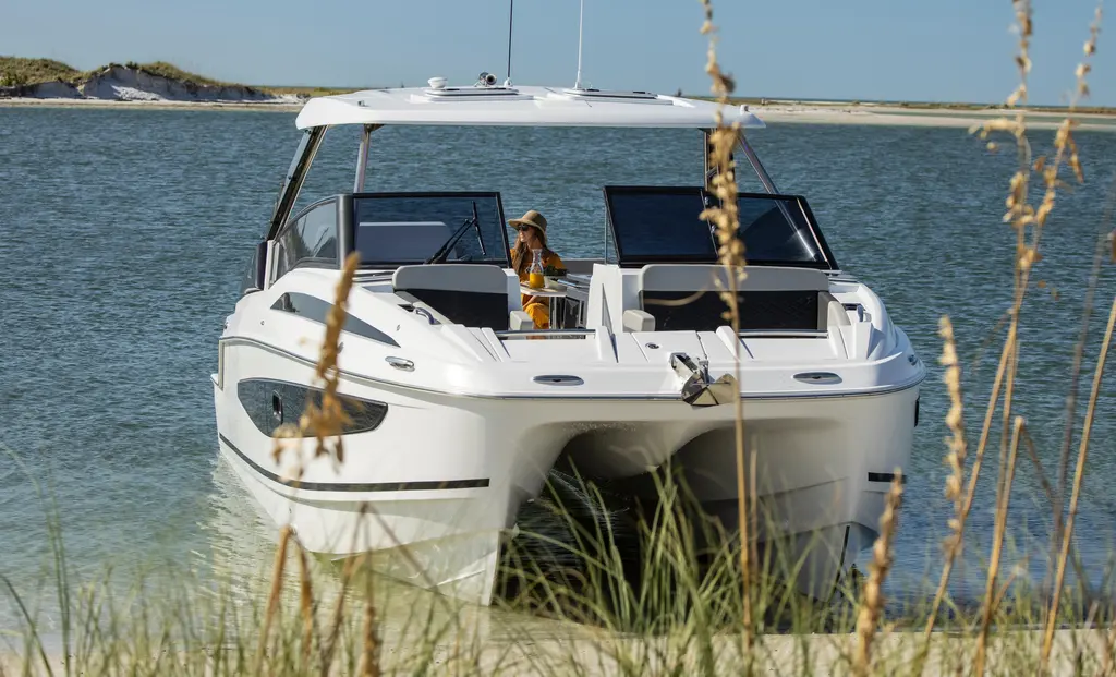 AQUILA 32 SPORT 2026 Aquila 32 Sport Yacht For Sale in Southampton E19 AQUILA 32 SPORT 2026 Aquila 32 Sport Yacht For Sale in Southampton E19