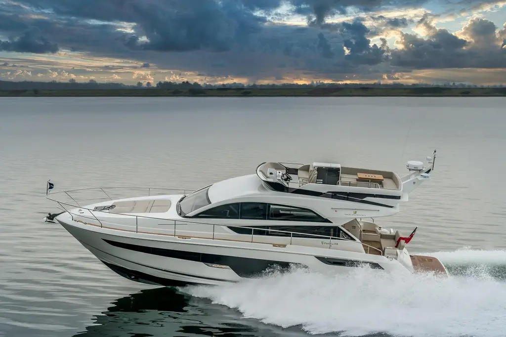 Availble to Order 2026 Fairline Squadron 50 Yacht For Sale in Southampton E19 Availble to Order 2026 Fairline Squadron 50 Yacht For Sale in Southampton E19