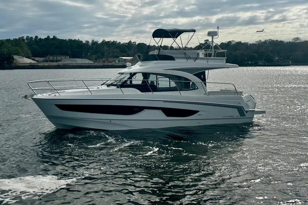 2026 Beneteau Antares 11 Fly Yacht For Sale in Niceville FL 2026 Beneteau Antares 11 Fly Yacht For Sale in Niceville FL