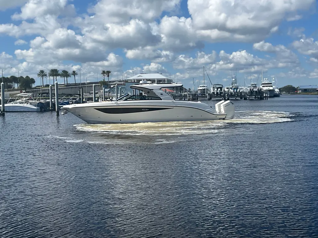 2026 Sea Ray SLX 400 Outboard Yacht For Sale in Jacksonville Beach FL 2026 Sea Ray SLX 400 Outboard Yacht For Sale in Jacksonville Beach FL
